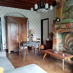 Le Des Vignes B&B 몽바지약